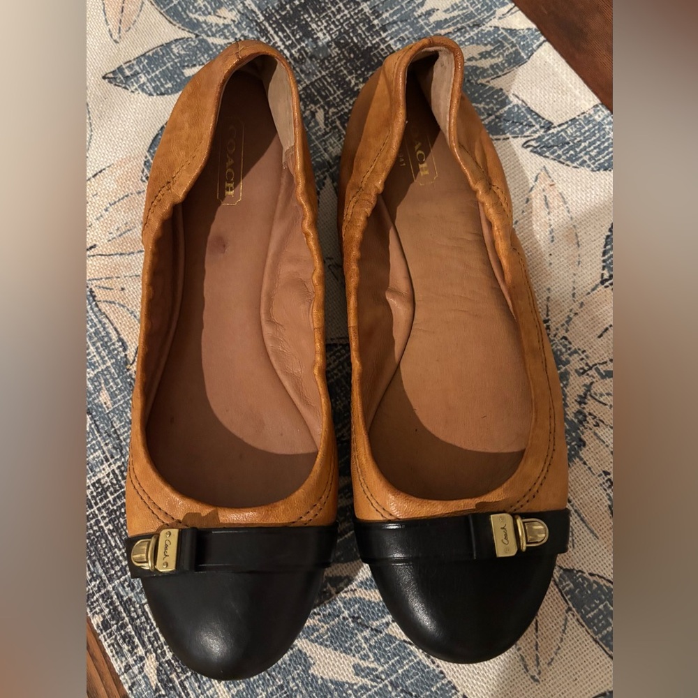 Coach Women's Brown and Black Flats